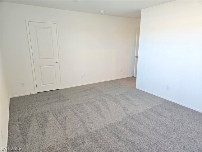 Building Photo - 6079 Cosmos Gdn St