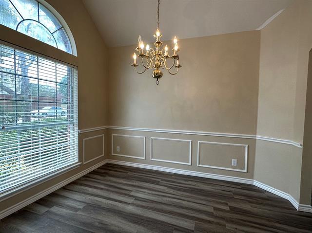 Building Photo - 2513 Plentywood Dr