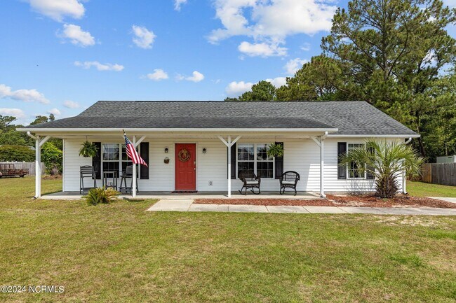 Building Photo - 177 Avis Dr
