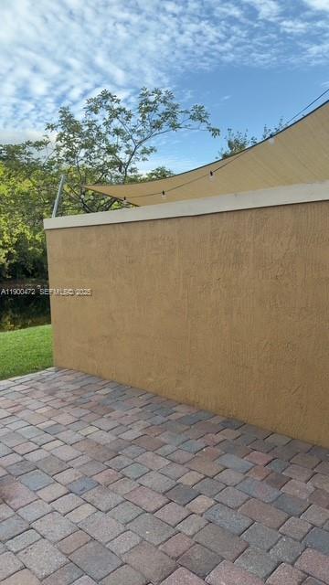 Building Photo - 981 SW 143rd Ave