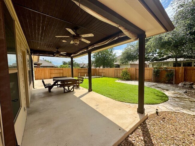 Building Photo - 137 Navigator Dr