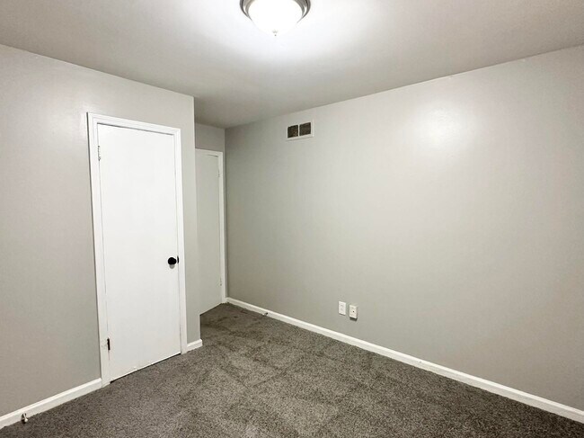 Building Photo - 2784 Bragg Ln