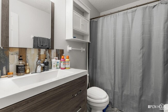 Building Photo - 515 N Texas St