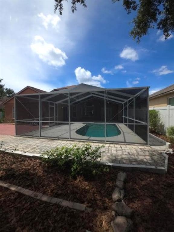 Building Photo - 18005 Palm Breeze Dr