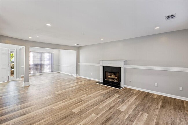 Building Photo - 7005 Magnolia Park Ln NW