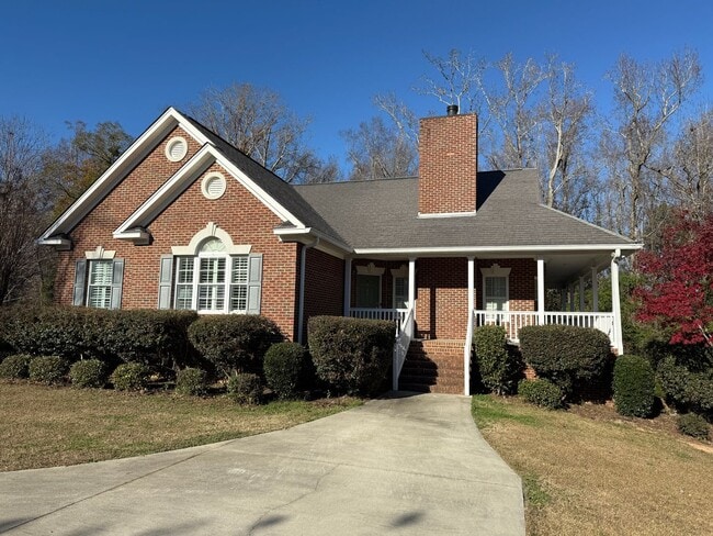 Building Photo - Lexington