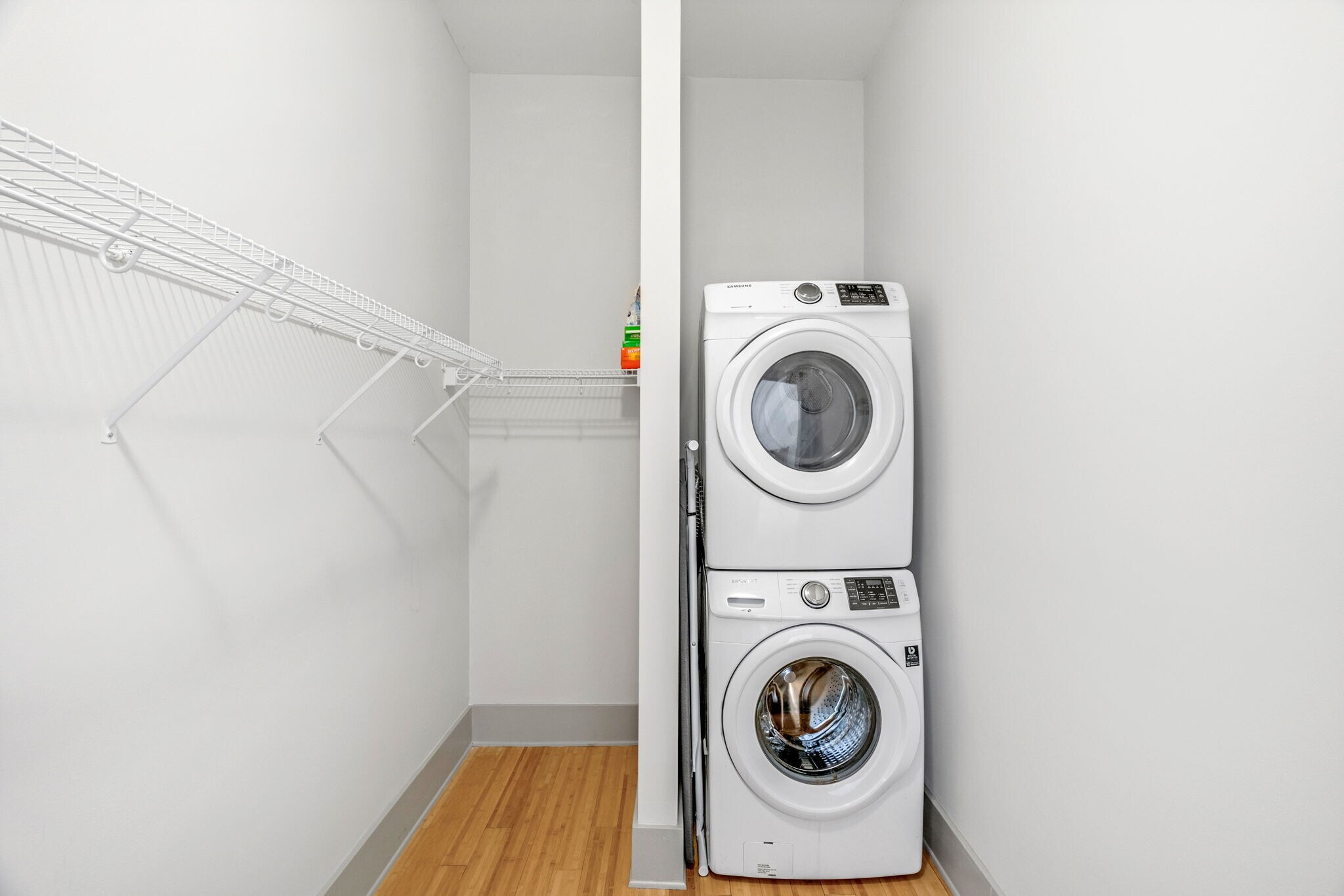 Building Photo - 525 E 34th St