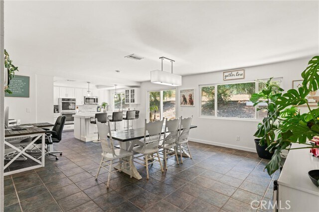 Building Photo - 21250 Cielo Vista Way