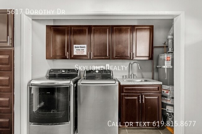 Building Photo - 5617 Dorothy Dr