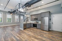 Building Photo - 122 Washington St