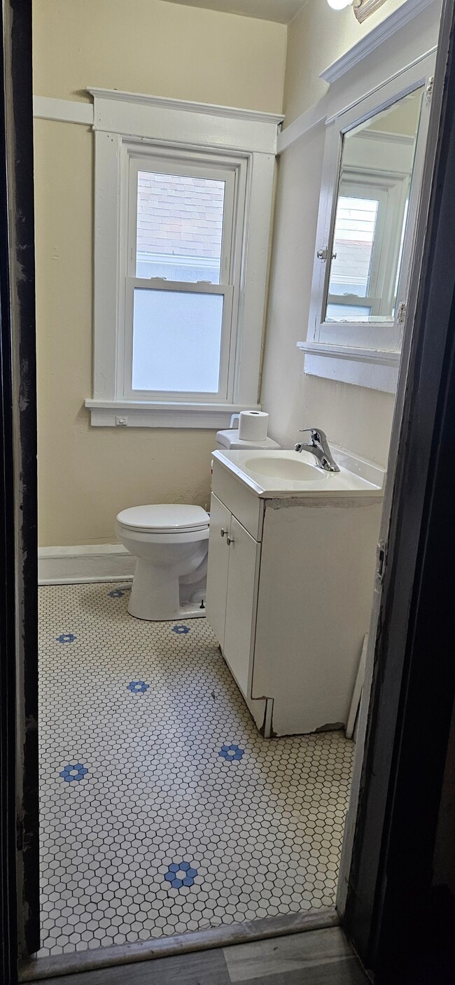 Building Photo - 2542-2544 N 51st St