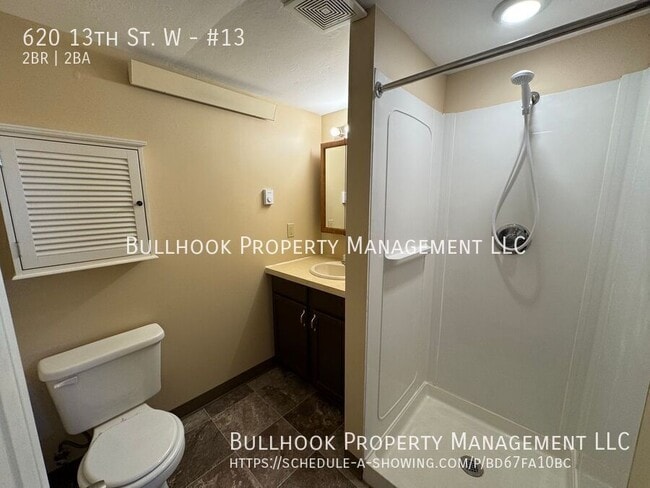 Building Photo - 620 13th St W
