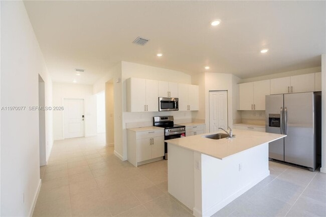 Building Photo - 17431 286th St