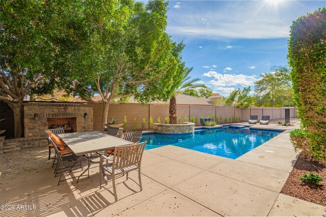 Building Photo - 20927 W Main St