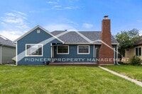 Building Photo - Cozy House with Central A/C and Fenced Back Yard