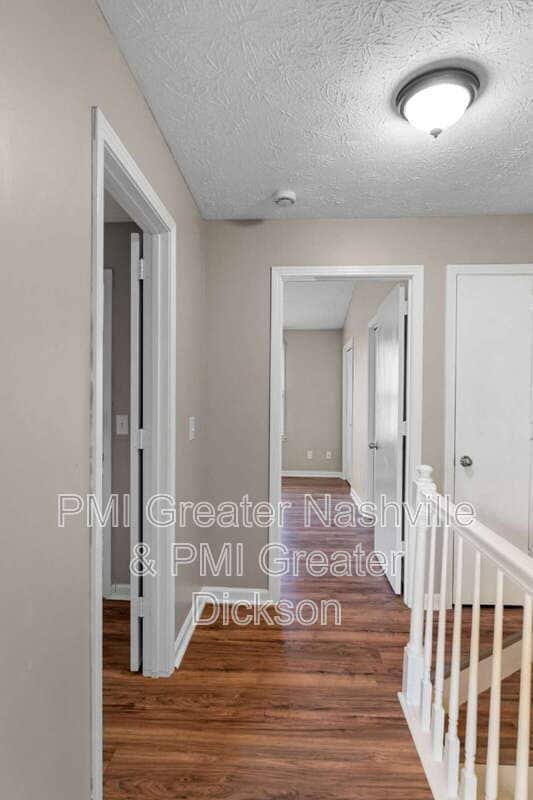 Building Photo - 113 Lakebrink Dr