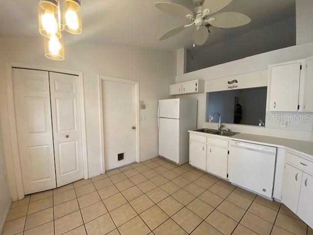 Building Photo - 3938 Creek Woods Dr
