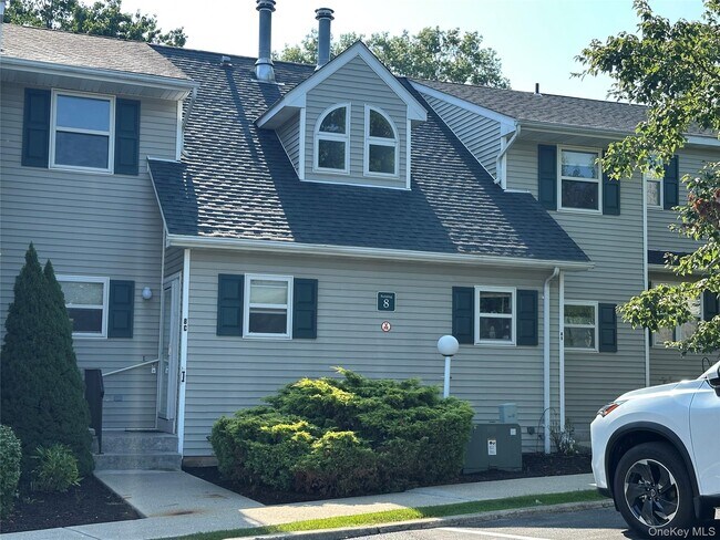 Building Photo - 99 Boniface Dr