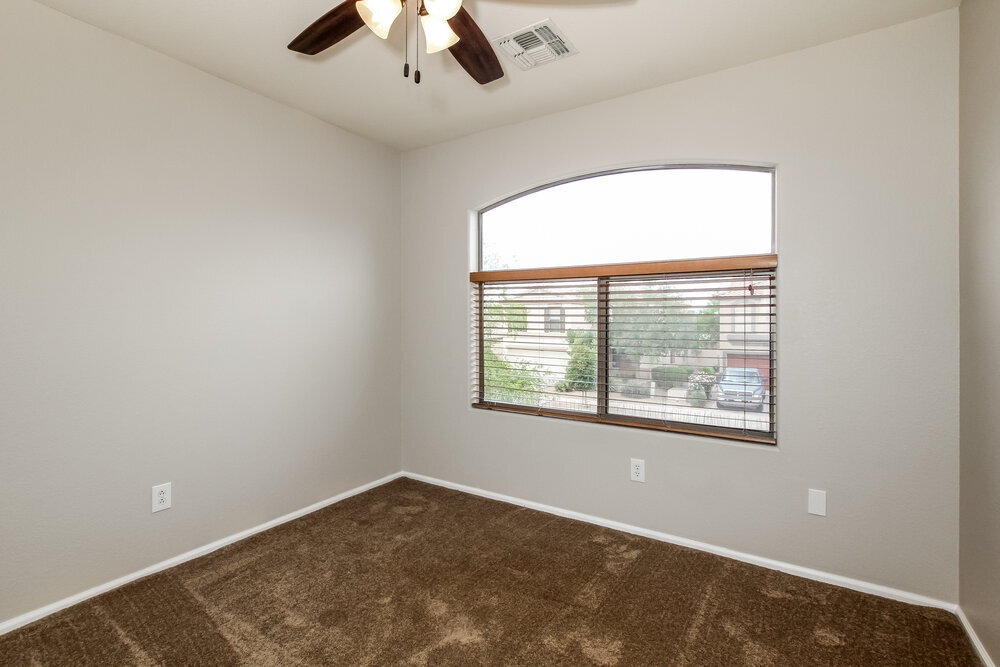 Building Photo - 16231 W Moreland St