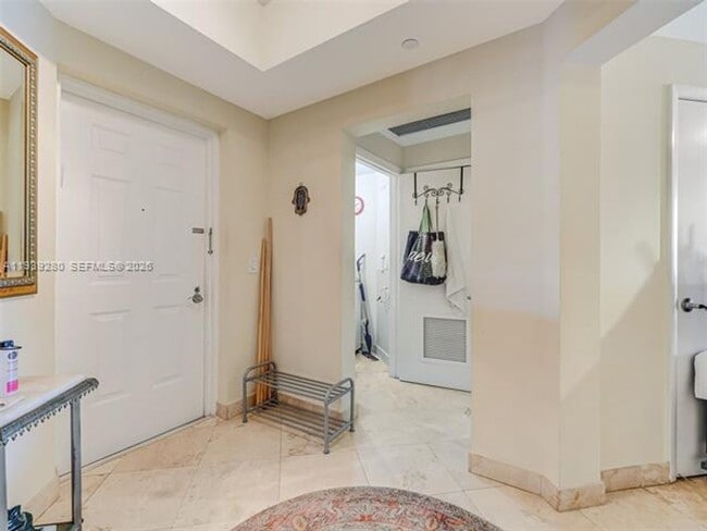 Building Photo - 3330 NE 190th St