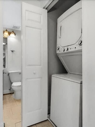 Building Photo - 723 S Charles St