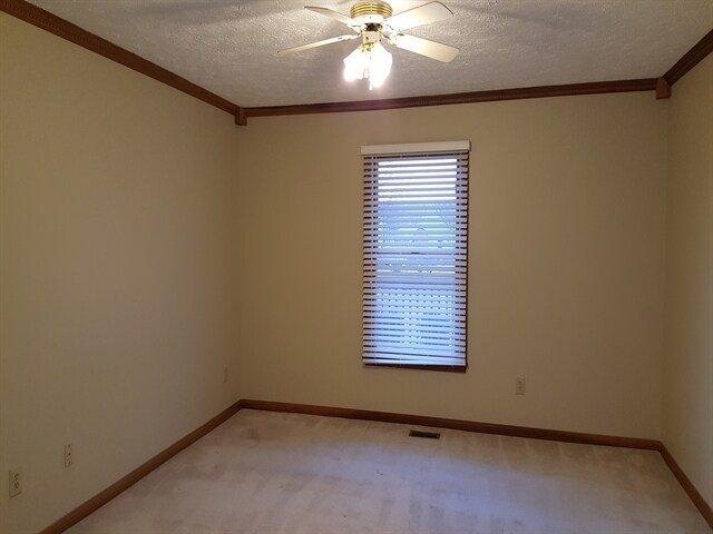 Building Photo - 2630 Alexander Ct