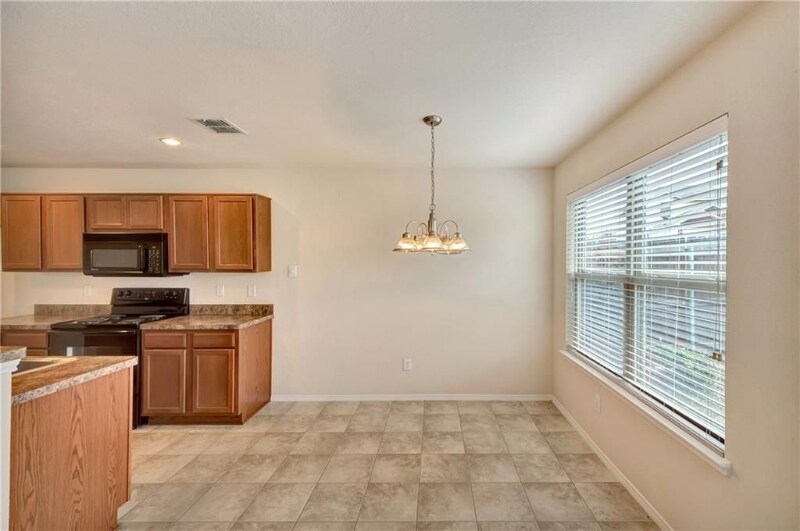 Building Photo - 10731 Deauville Dr