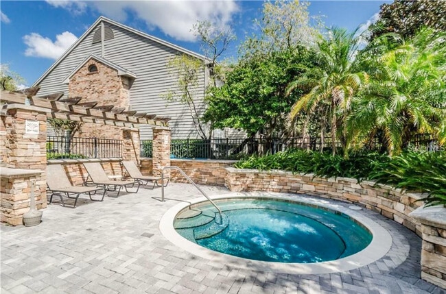 Building Photo - 2500 Winding Creek Blvd