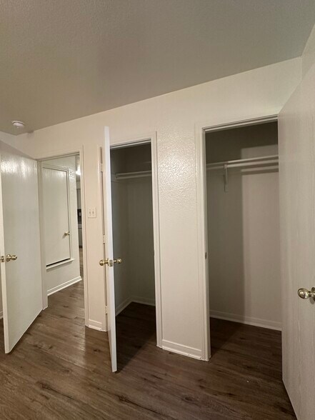 Building Photo - 304 N Ann Blvd