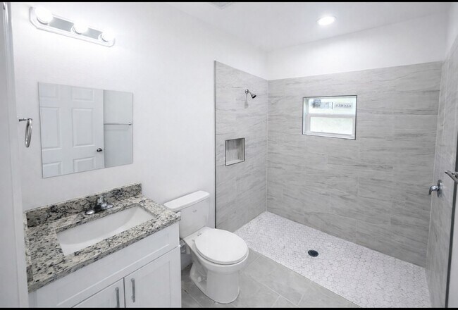 Building Photo - Brand-New Modern 2BR/2BA Home with Garage – Desirable Lehigh Acres Location