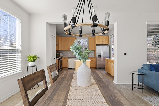 Building Photo - 1716 Adina St