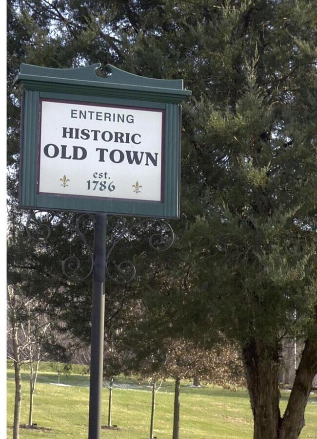 Building Photo - Fantastic 3bd/1.5ba home! Coming soon!