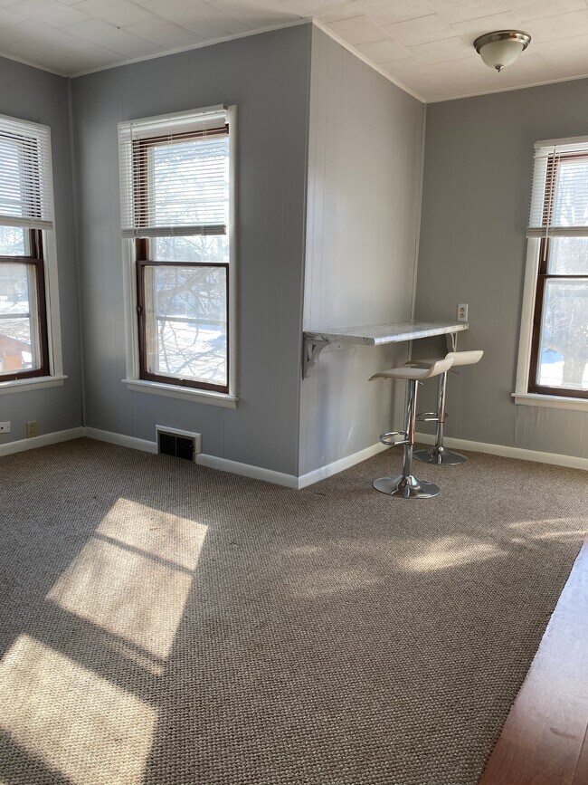 Breakfast nook - 248 W Orleans St