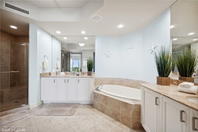 Building Photo - 4951 Bonita Bay Blvd