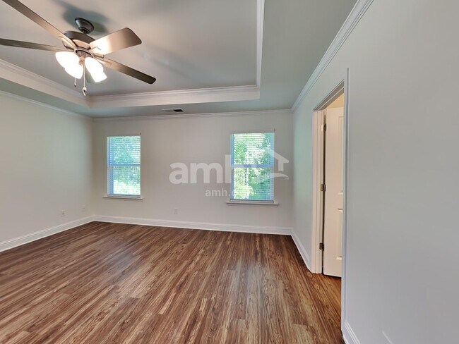 Building Photo - 510 Cash Cir