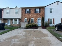 Building Photo - 639 Biltmore Dr