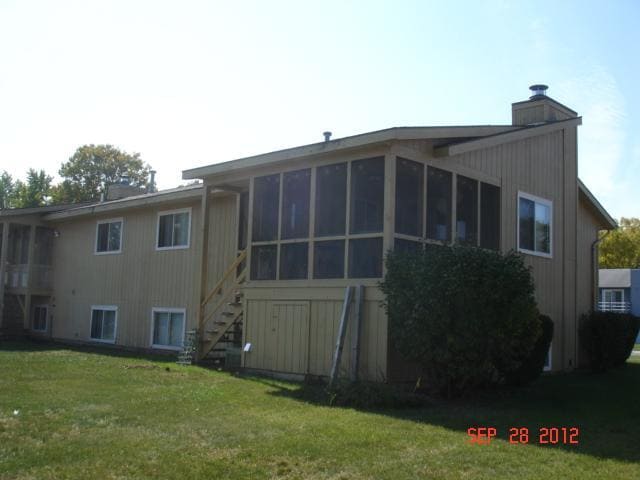 Building Photo - 201 - 203 Heidi Ct