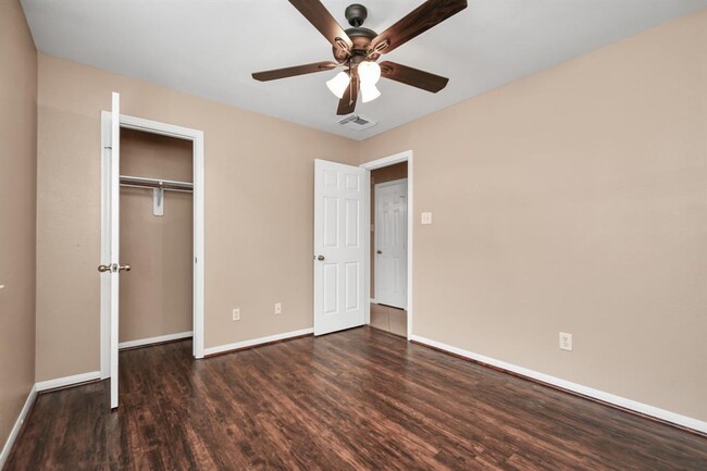 Building Photo - 12818 Candlewood Glen Ln
