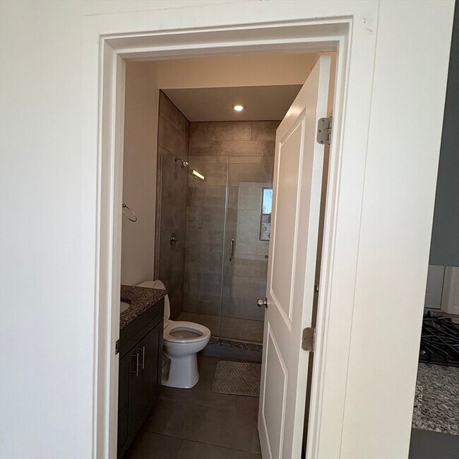 Building Photo - 52 Washington Ave