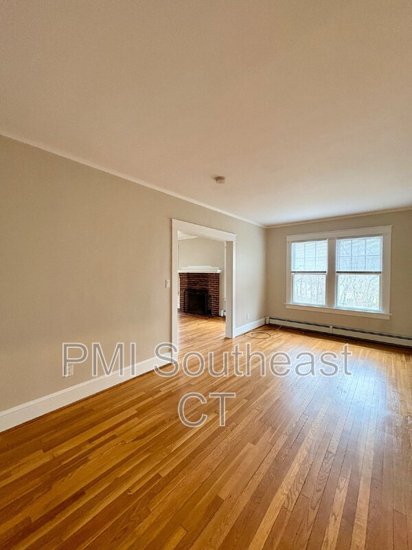 Building Photo - 640 Williams St