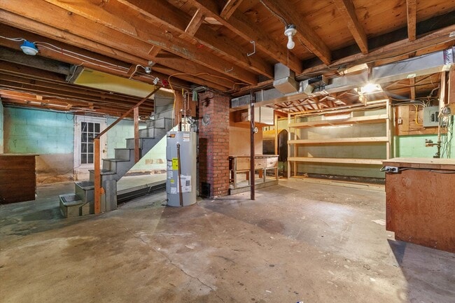 Building Photo - 59 Gove St