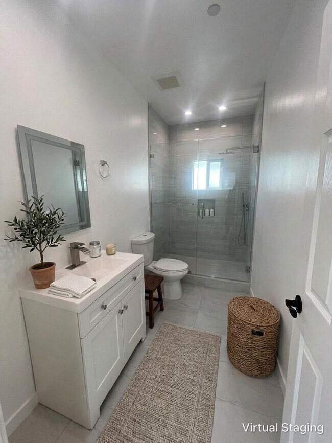 Building Photo - 7317-7321 Garden Grove Avenue