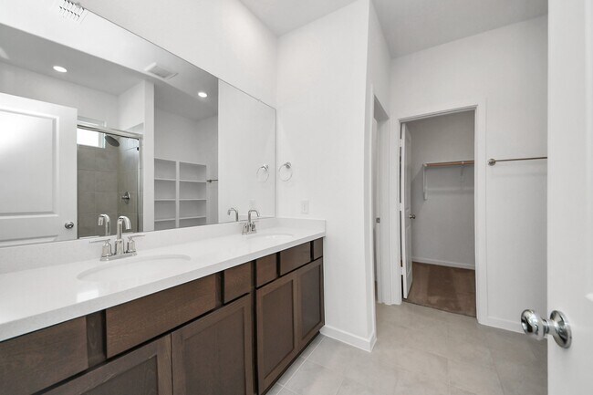 Building Photo - 9026 Selwyn Pointe Wy