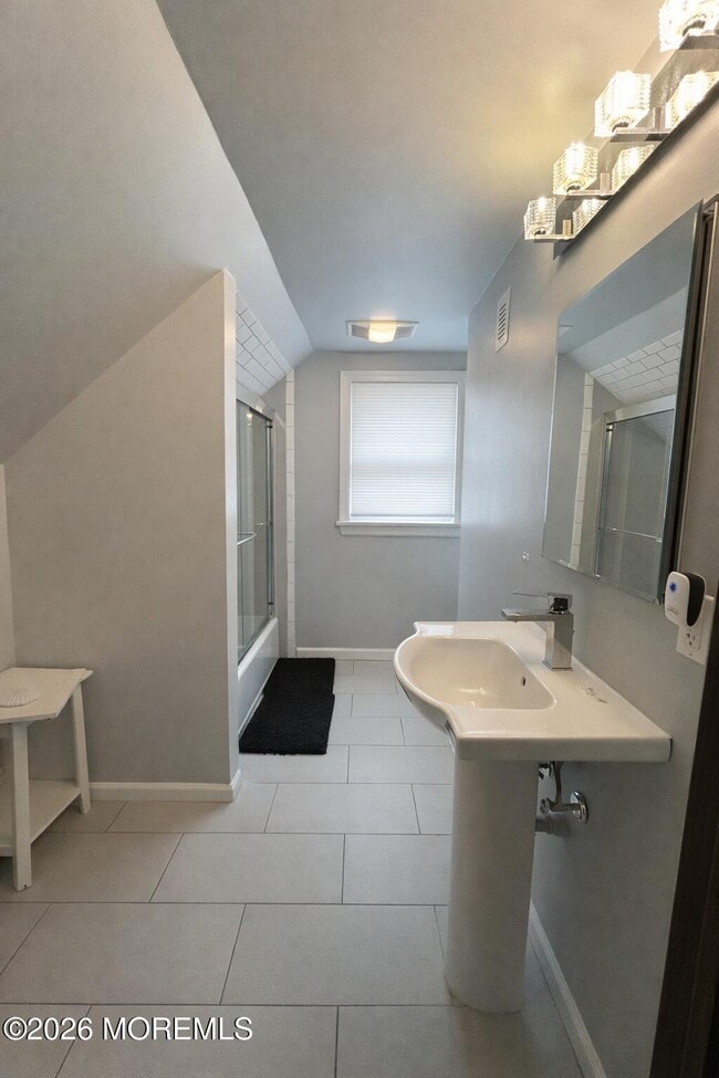 Building Photo - 17 Wyckoff St