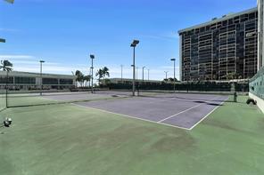 Building Photo - 1891 Brickell Ave