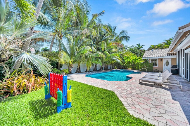 Building Photo - 1643 Seabreeze Blvd