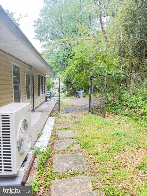 Building Photo - 7135 Oak Ridge Rd
