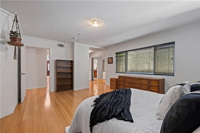 Building Photo - Welcome to Monterey Villas – Unit #205