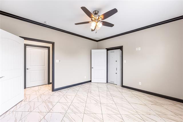 Building Photo - 5602 Willowbrook Dr