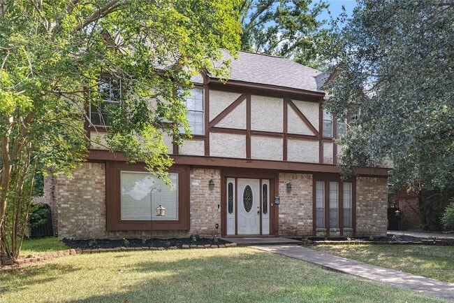Building Photo - 5718 Upper Lake Dr